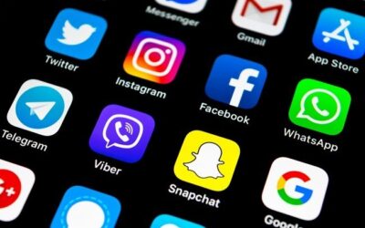 LES RÉSEAUX SOCIAUX TUENT LES POLITIQUES